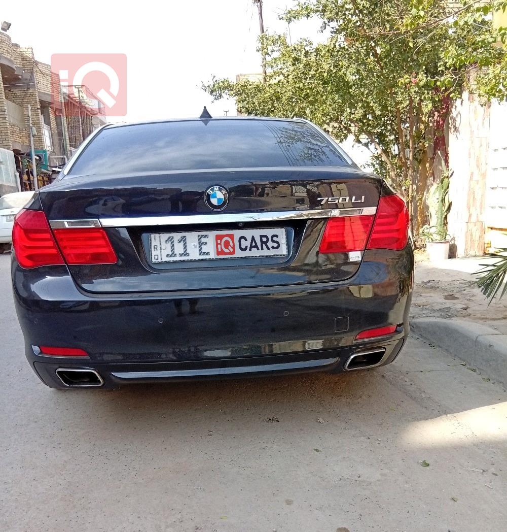 بي ام دبليو الفئة 7